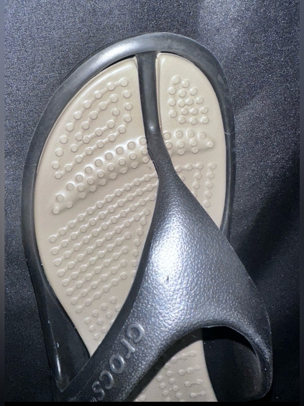 #S-1107 CROCS Women's Black and Cream Thong Sandals - Picture 5 of 7